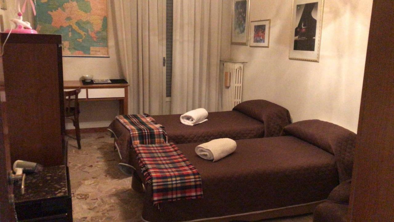 城市客房旅馆 马泰拉 外观 照片